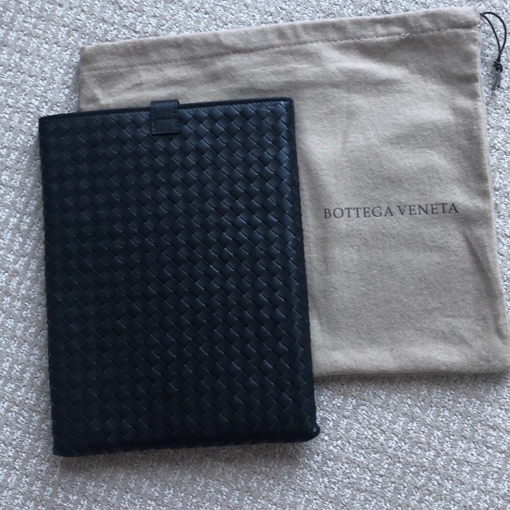 Authentic Bottega Veneta black leather pouch